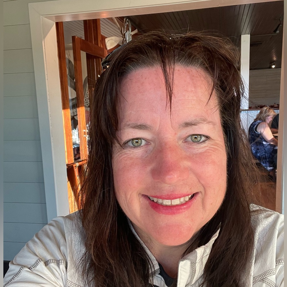 Meet your Posher, Symantha